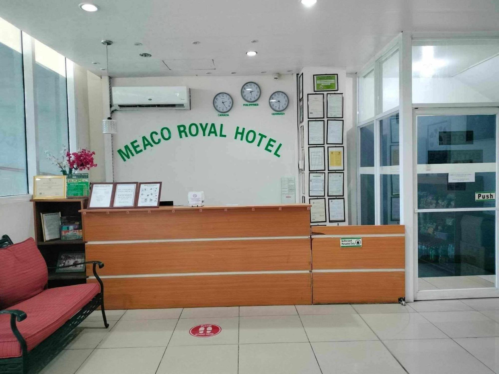 Meaco Royal Hotel - Batangas City Bagian luar foto